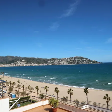 Appartement Maeva 1b *